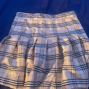 mini skirt size medium